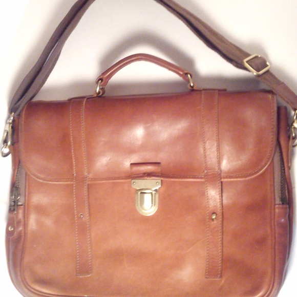 Roots Vintage - Picture 2 of 8